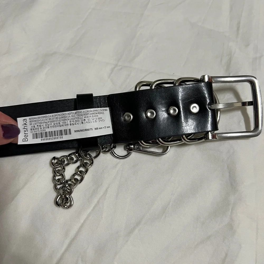 BERSHKA CHAIN BELT